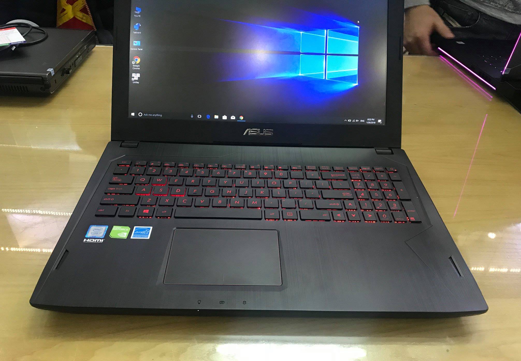 Laptop ASUS ROG Strix GL502 -9.jpg